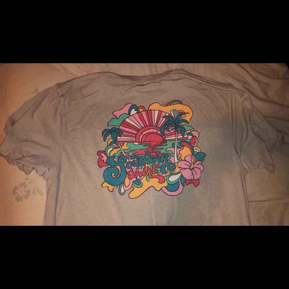 Women’s Southern Shirt Short Sleeve Tee